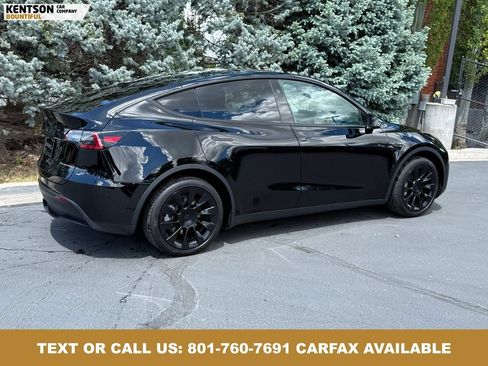 Used 2025 Tesla Model Y Long Range AWD/4WD image 9