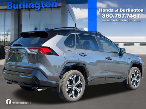 Used 2023 Toyota RAV4 XSE w/ Weather Package AWD/4WD image 6
