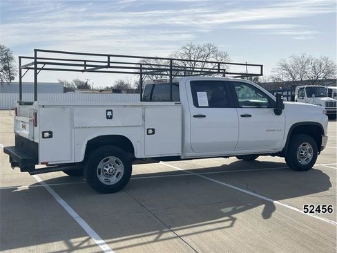 Used 2020 Chevrolet Silverado 2500 W/T w/ WT Convenience Package image 2