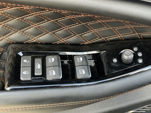 Used 2024 Jeep Grand Cherokee Summit w/ Advanced Protech Group IV image 13