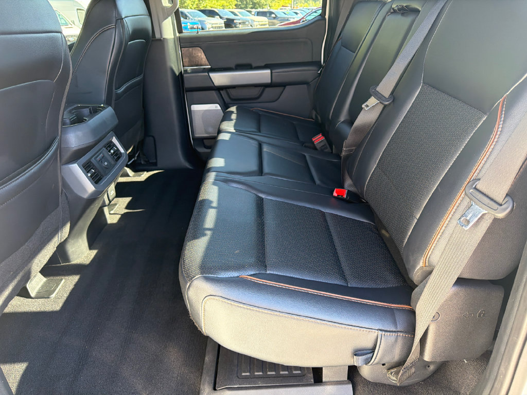 Used 2025 Ford F250 Lariat w/ Chrome Package AWD/4WD image 20