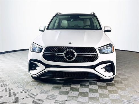 New 2026 Mercedes-Benz GLE 450 4MATIC image 2
