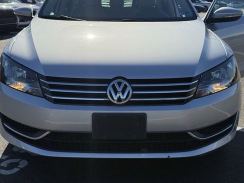 Used 2012 Volkswagen Passat 2.5 SE image 21