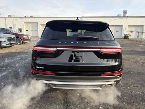 Certified 2022 Lincoln Corsair AWD w/ Equipment Group 101A image 4