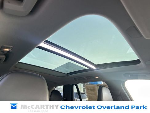 Used 2023 Volvo XC90 B5 Core AWD/4WD image 10