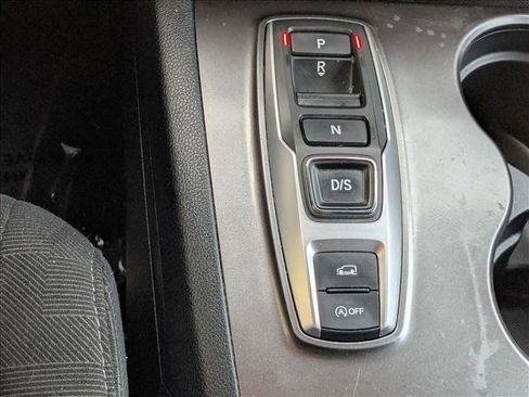 Used 2022 Honda Pilot Sport image 12