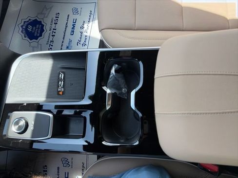 New 2026 Buick Enclave Preferred w/ Power Package AWD/4WD image 24