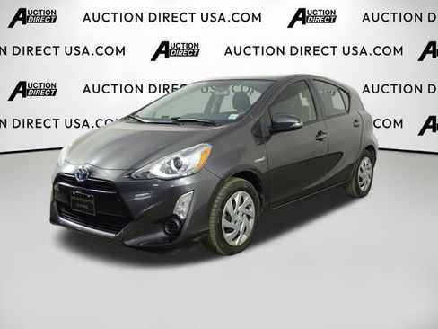 Used 2015 Toyota Prius C One image 37