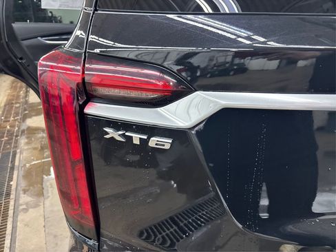 Used 2020 Cadillac XT6 Premium Luxury AWD/4WD image 15