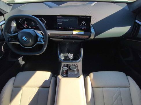 Used 2026 BMW X3 xDrive30i w/ Convenience Package AWD/4WD image 16