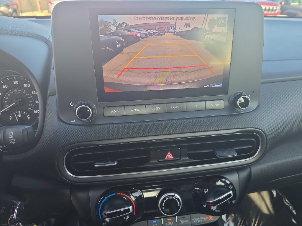 Used 2023 Hyundai Kona SE AWD/4WD image 18