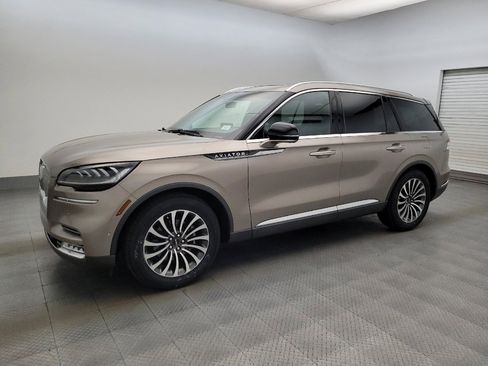 Used 2020 Lincoln Aviator Reserve w/ Equipment Group 201A RWD image 2