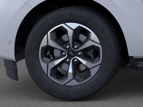 New 2026 Ford Expedition Active image 19