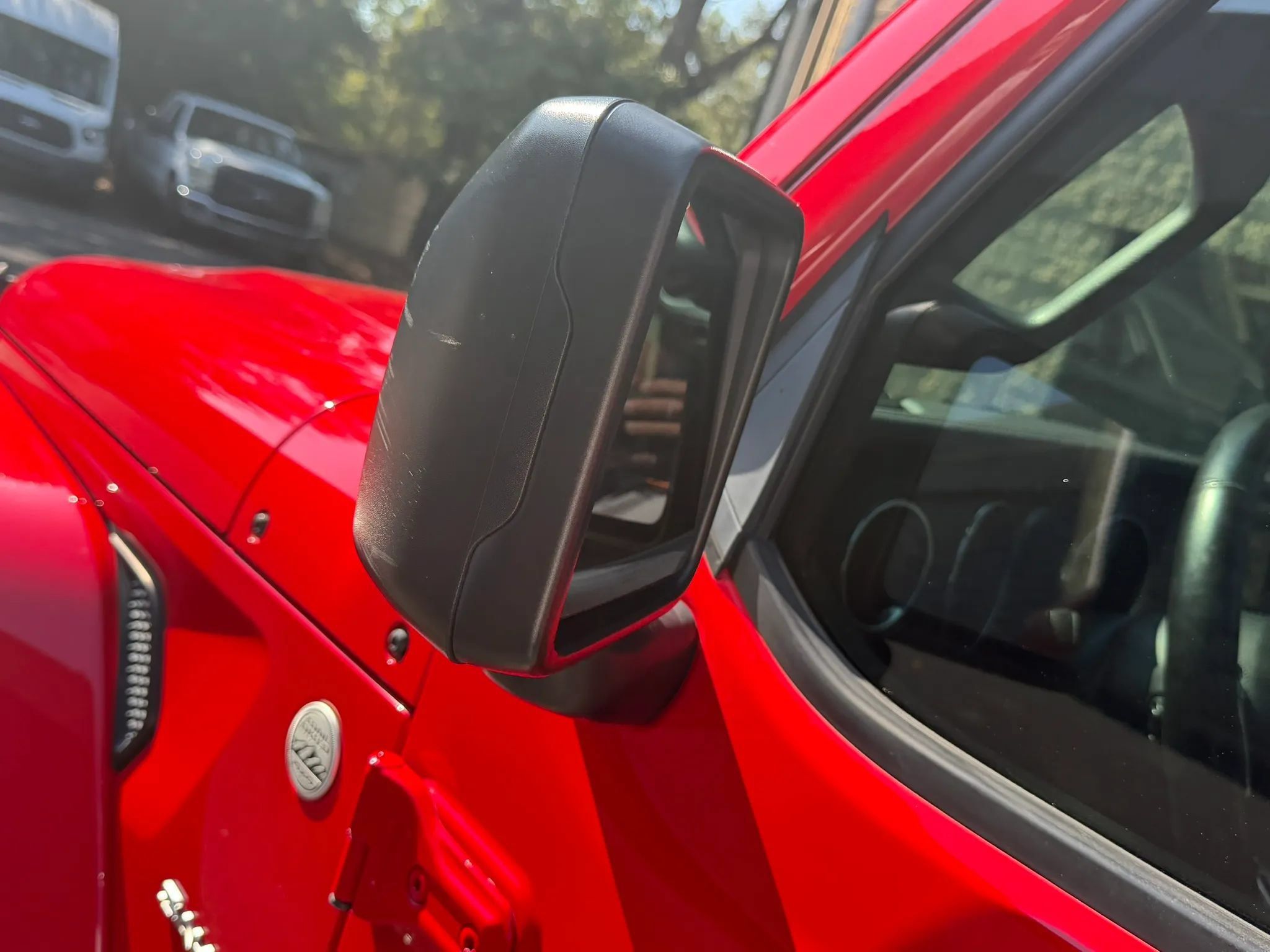 Used 2019 Jeep Wrangler Unlimited Sahara w/ LED Lighting Group AWD/4WD image 38