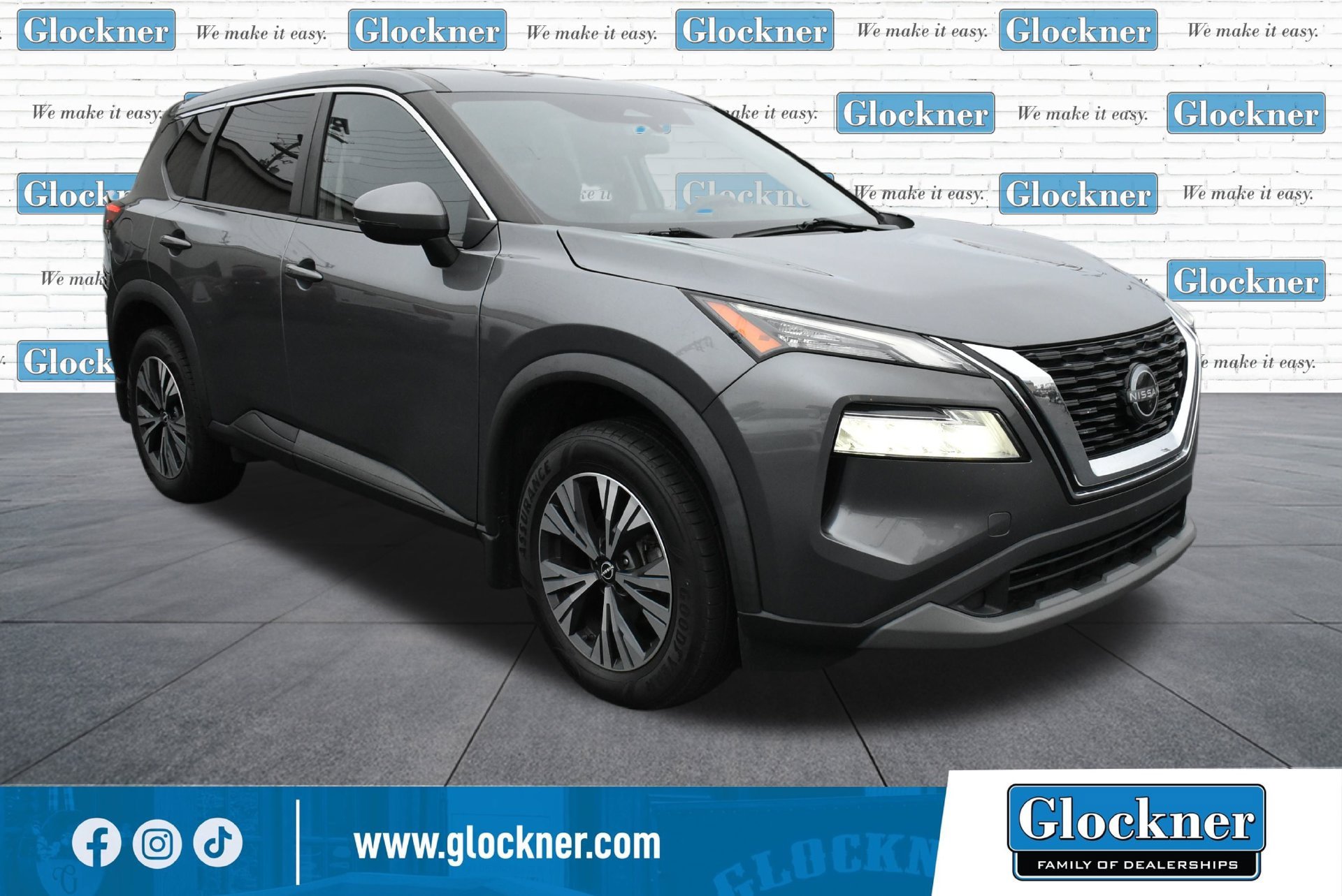 Used 2022 Nissan Rogue SV AWD/4WD image 3