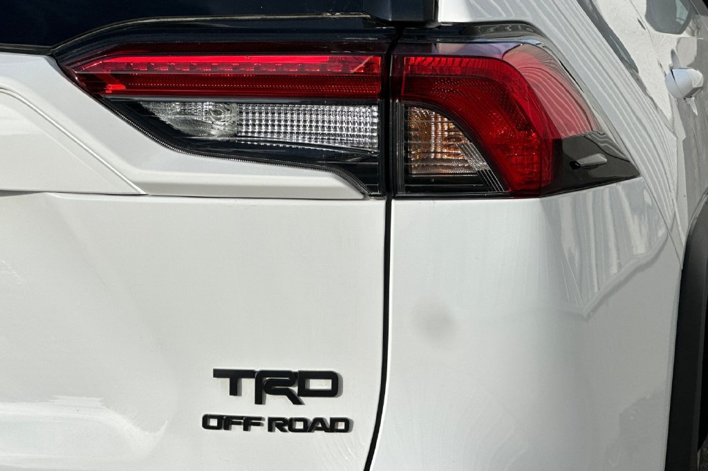 Used 2023 Toyota RAV4 TRD Off-Road w/ TRD Off-Road Weather Package AWD/4WD image 28