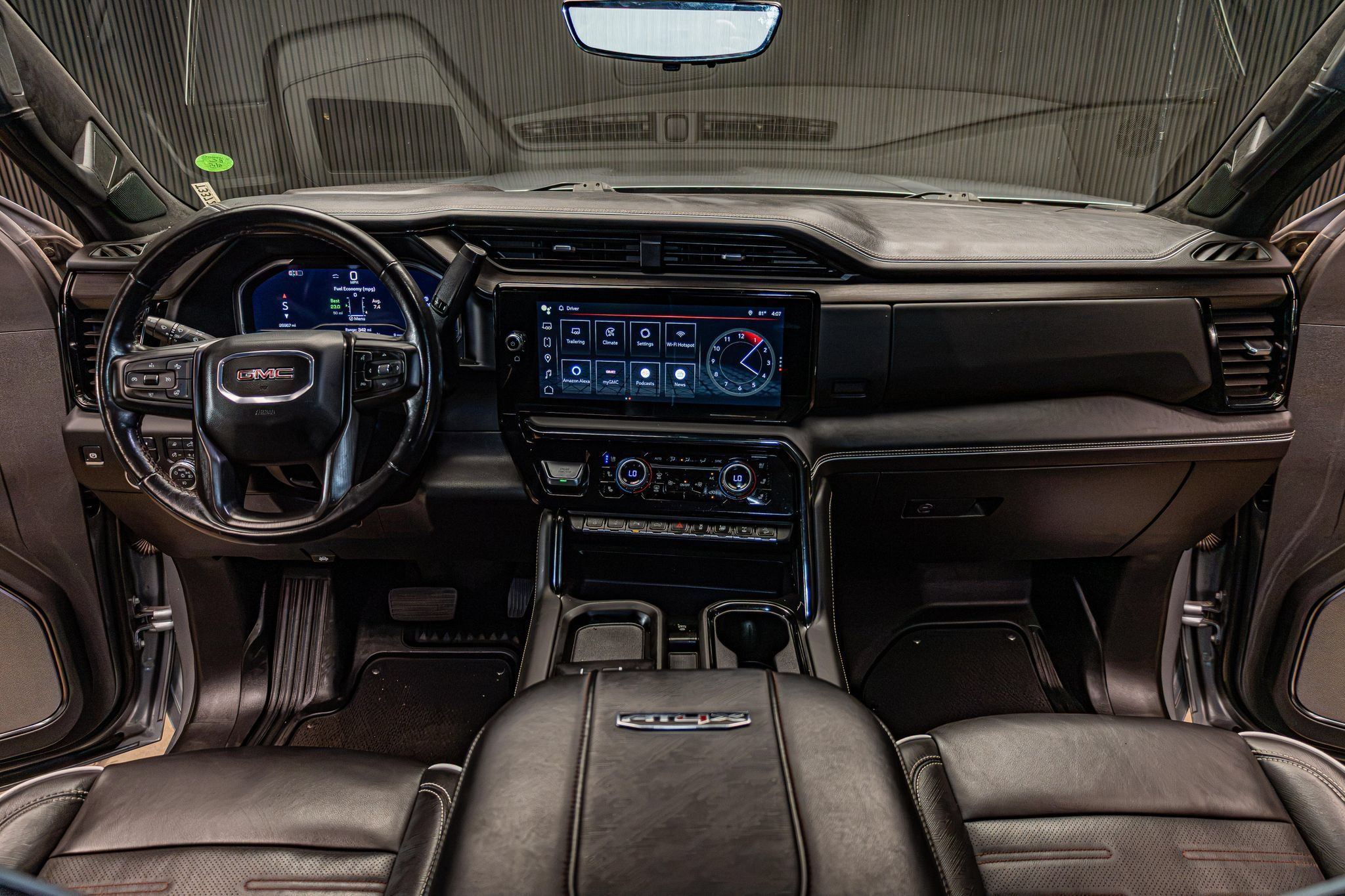 Used 2024 GMC Sierra 2500 AT4X AWD/4WD image 13