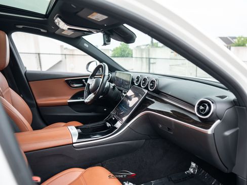 Used 2022 Mercedes-Benz C 300 4MATIC Sedan image 15