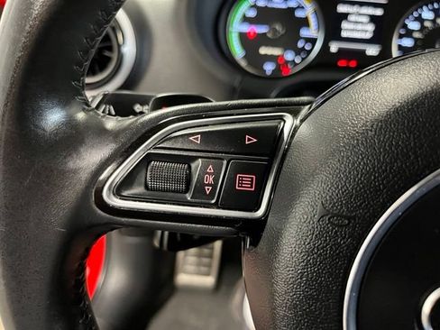 Used 2016 Audi A3 e-tron Prestige FWD image 25
