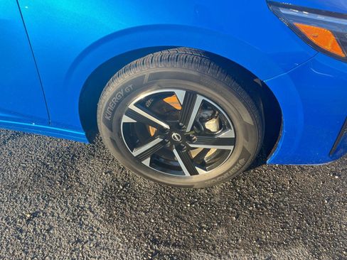 Used 2025 Nissan Sentra SV image 30