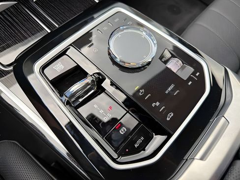 New 2026 BMW 760i xDrive AWD/4WD image 19