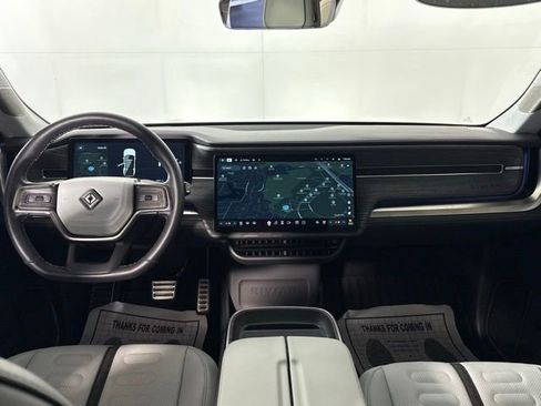 Used 2023 Rivian R1S Launch Edition image 24