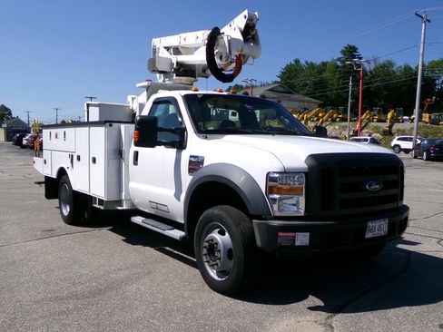 Used 2008 Ford F550 4x4 Regular Cab Super Duty image 2