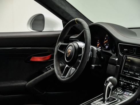 Used 2016 Porsche 911 GT3 RS image 62