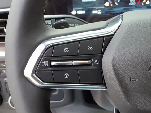 New 2026 Chevrolet Suburban Premier image 21