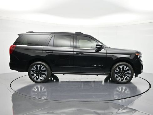 New 2026 Ford Expedition Platinum w/ Driver's Package AWD/4WD image 4