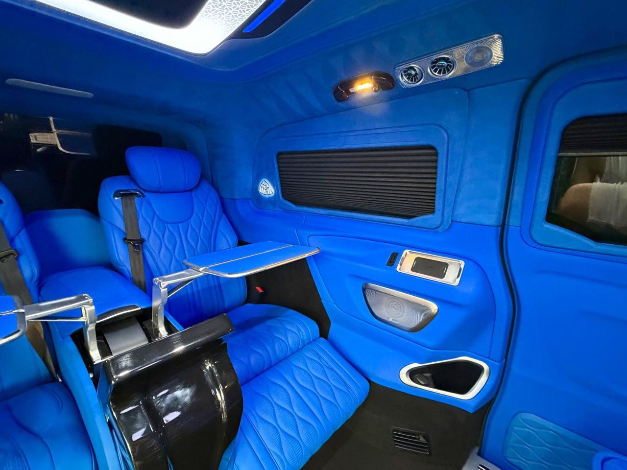 Used 2021 Mercedes-Benz Metris Passenger image 54