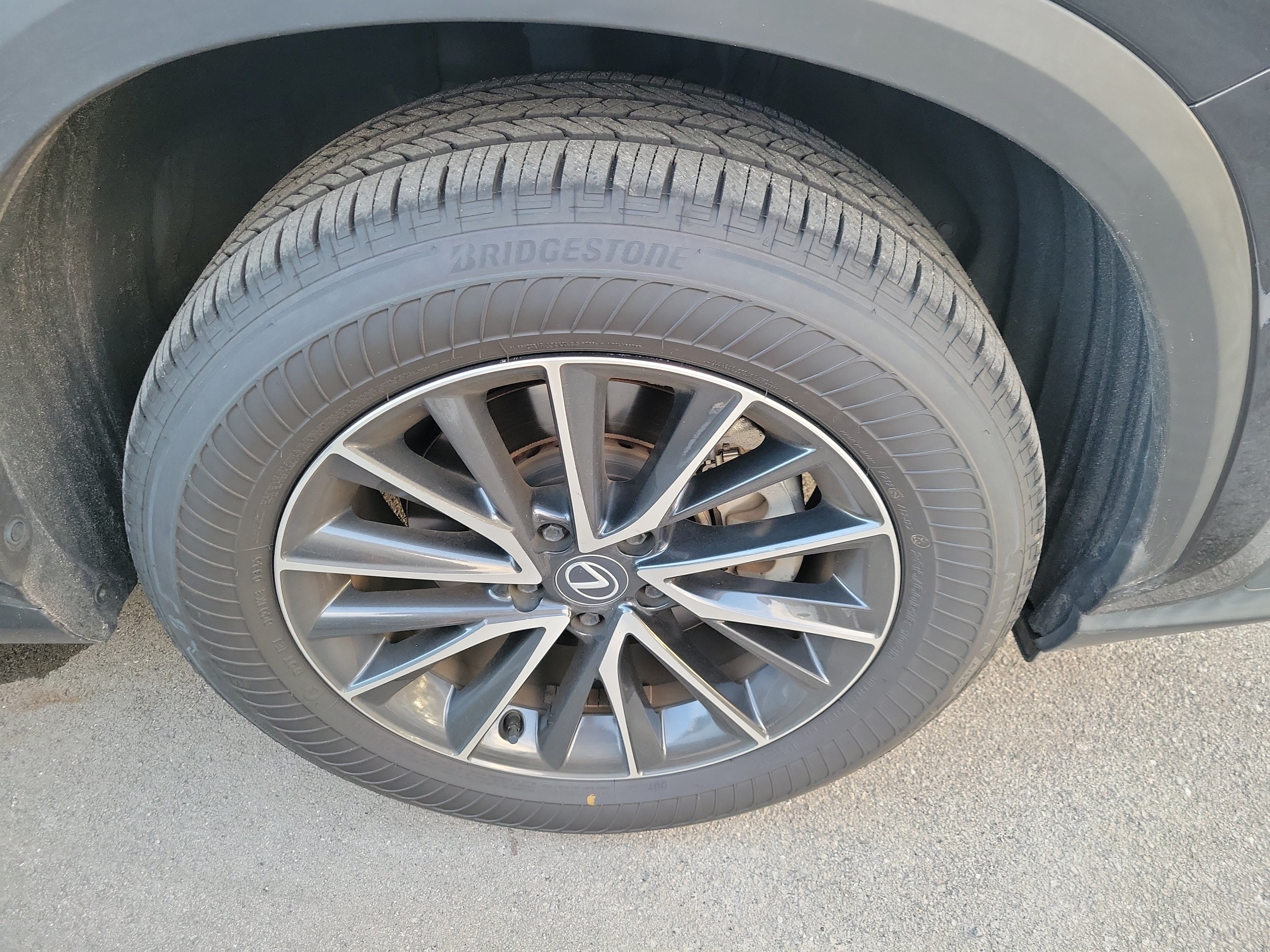 Used 2025 Lexus NX 250 FWD w/ Cold Area Package image 8