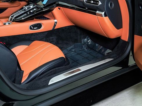 New 2026 Aston Martin V8 Vantage Roadster image 21