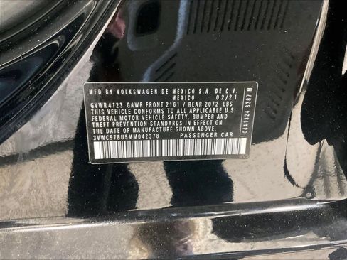 Used 2021 Volkswagen Jetta SE w/ SE Cold Weather Package image 35