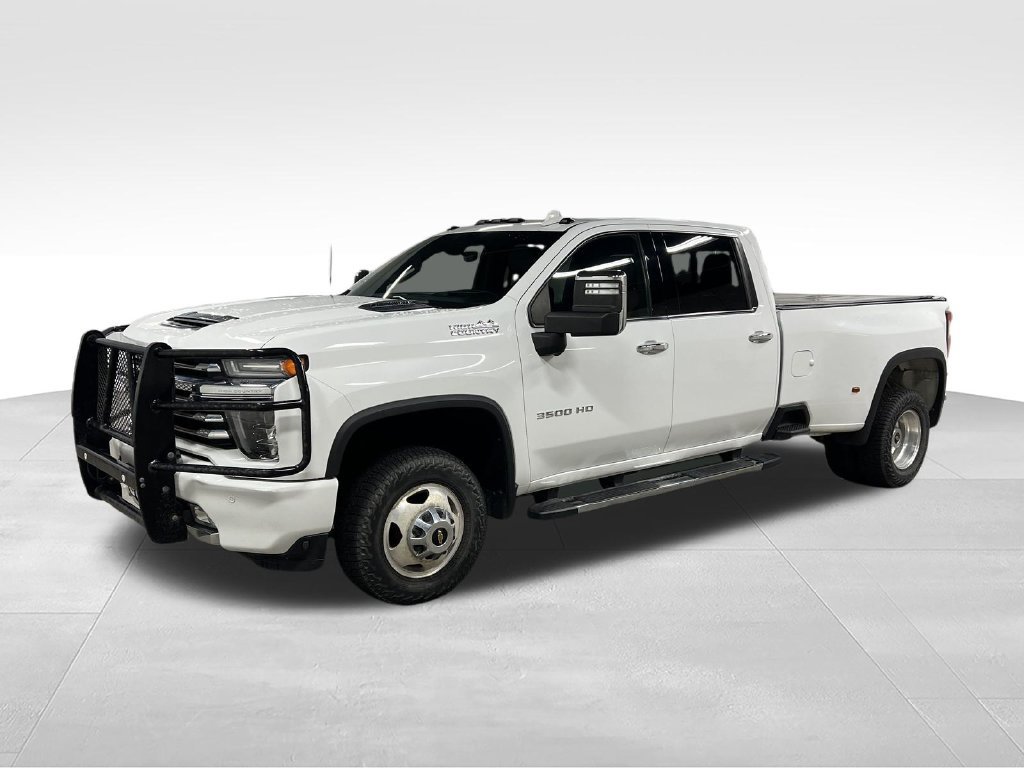 Used 2020 Chevrolet Silverado 3500 High Country w/ Technology Package AWD/4WD image 4