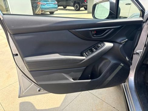 Used 2019 Subaru Crosstrek 2.0i Premium AWD/4WD image 13