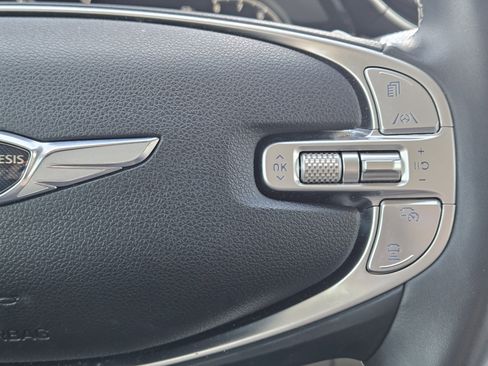 Used 2025 Genesis GV70 2.5T w/ Select Package image 28