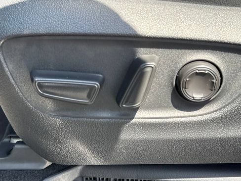 New 2026 Toyota Sienna Platinum AWD/4WD image 21