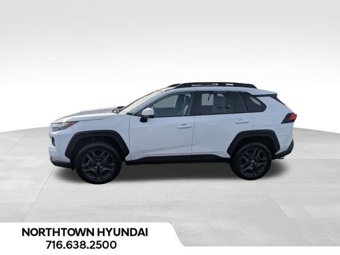 Used 2024 Toyota RAV4 Adventure image 11