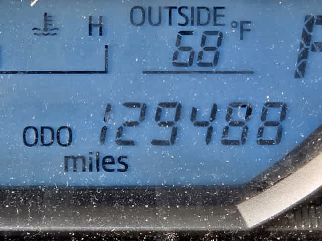 Used 2013 Toyota RAV4 LE FWD image 8