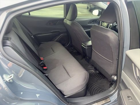 Used 2024 Toyota Prius LE image 17