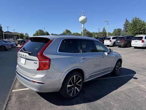 Used 2024 Volvo XC90 B6 Plus w/ Protection Package Premier AWD/4WD image 4