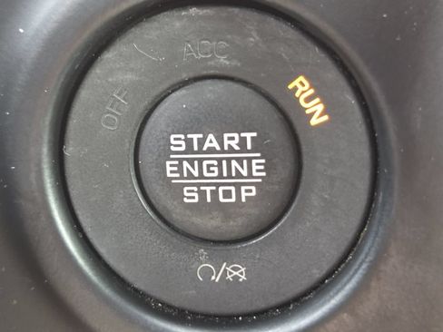 Used 2021 Jeep Wrangler Unlimited Sport AWD/4WD image 34