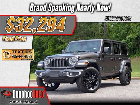 Used 2025 Jeep Wrangler Unlimited Sahara w/ Safety Group AWD/4WD image 1