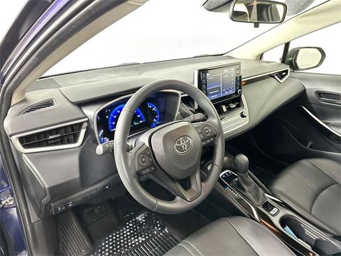 Used 2022 Toyota Corolla LE image 18