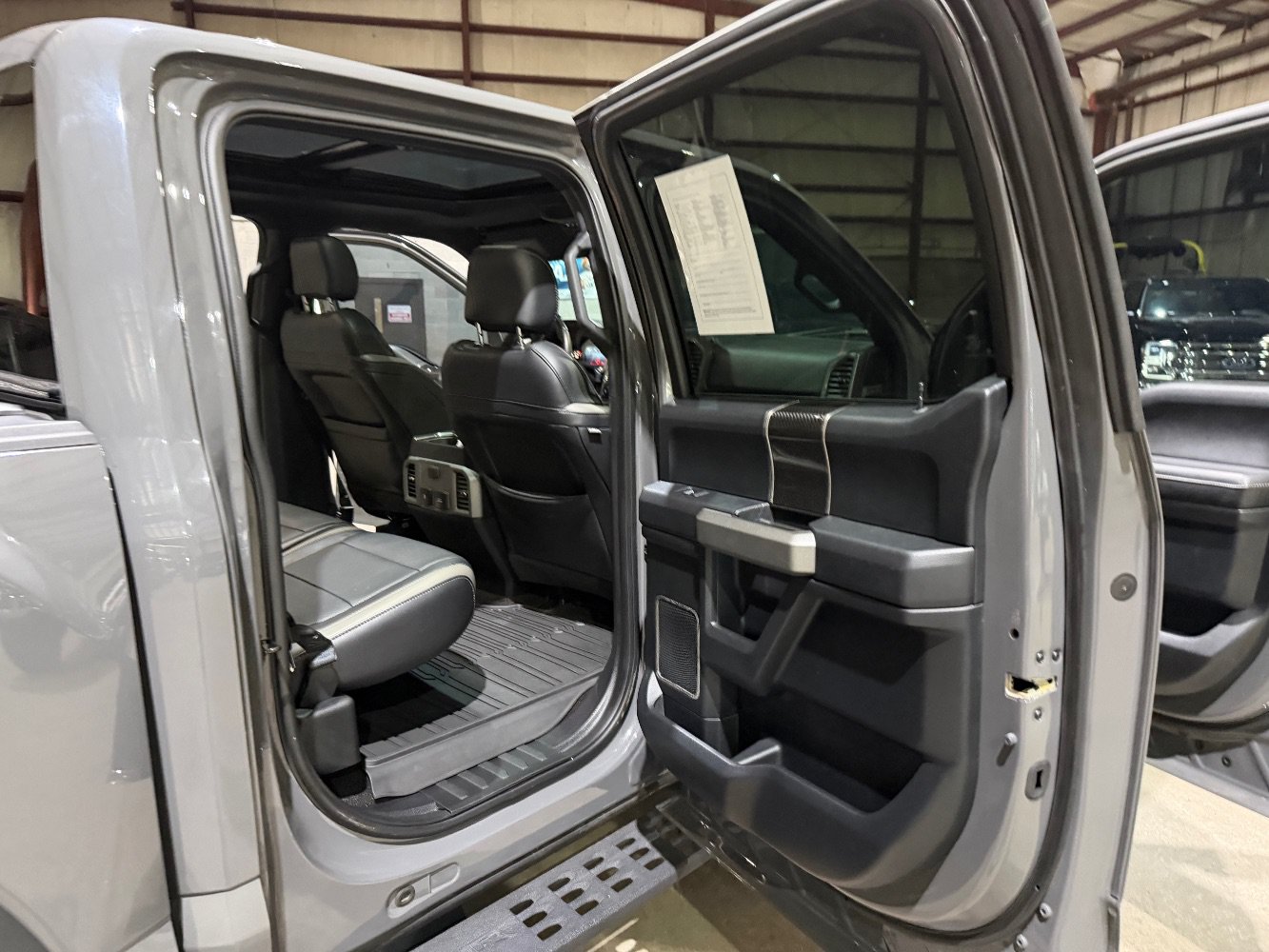 Used 2018 Ford F150 Raptor w/ Equipment Group 802A Luxury AWD/4WD image 20