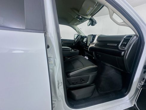 Used 2024 RAM 2500 Laramie image 30