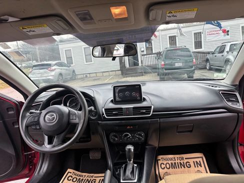 Used 2015 MAZDA MAZDA3 i Sport image 16