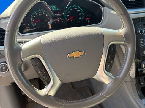 Used 2014 Chevrolet Traverse LT w/ All-Star Edition FWD image 16