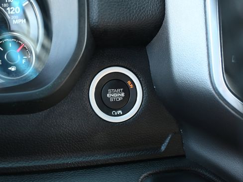 Used 2020 RAM 1500 Lone Star image 25